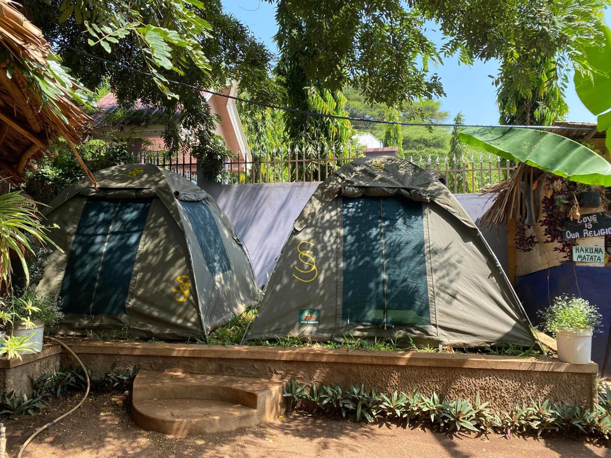 Ava Garden Backpackers Apartment Mto wa Mbu Exterior foto